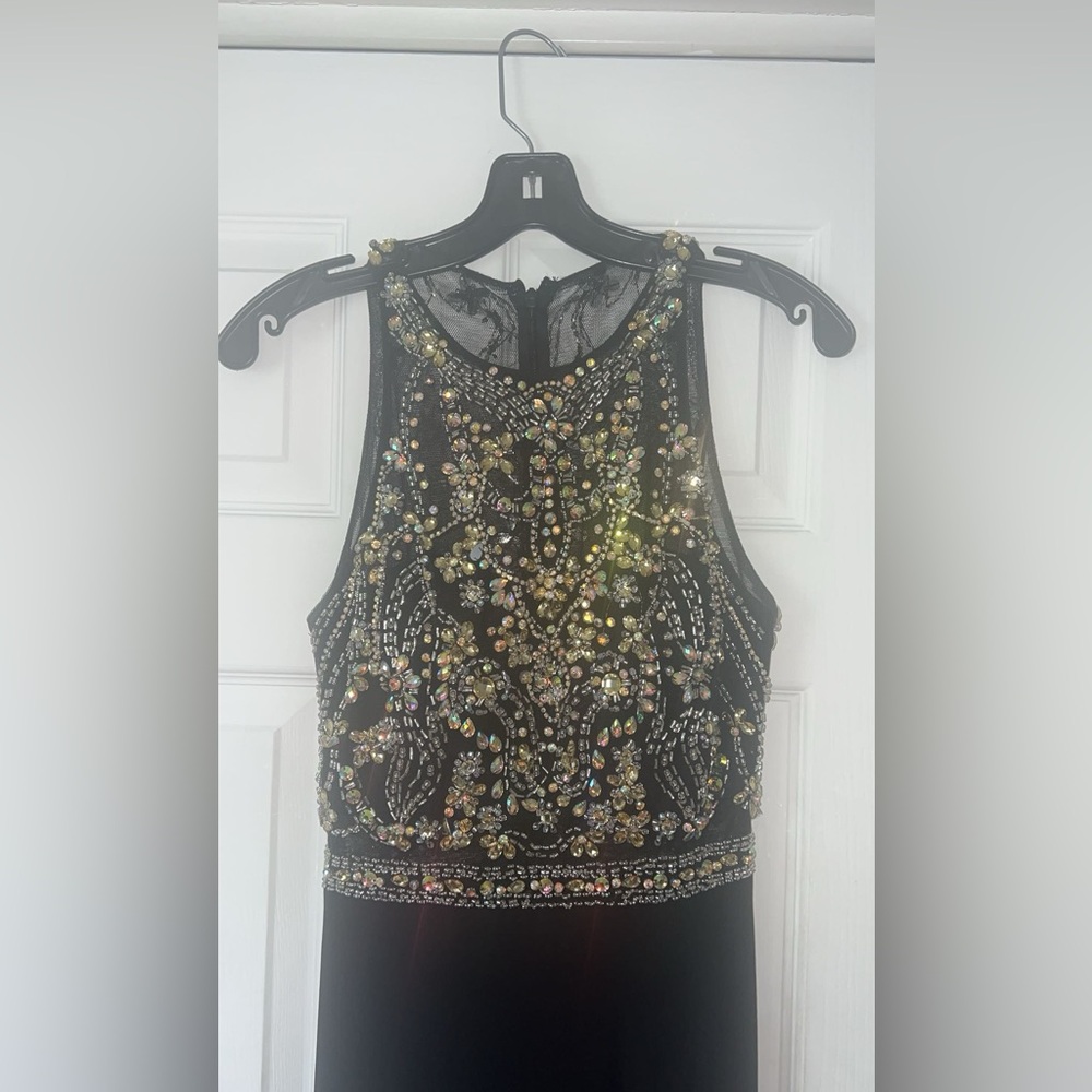 Haltered black prom dress